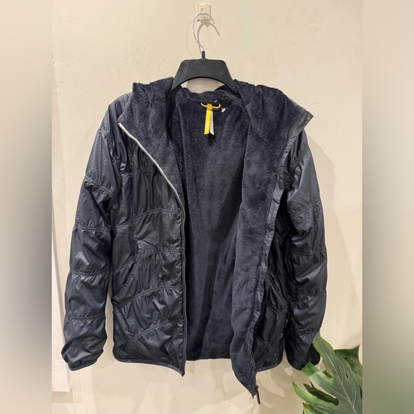 Lole Hooded Jacket Small 4-6 Used Great condition 🔥🔥✨✨ - Picture 1 of 7